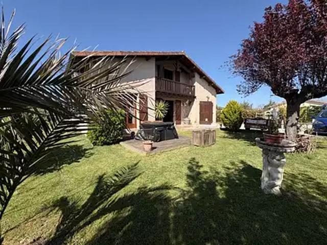 Maison vente à Mirande, Barcelonne-du-gers