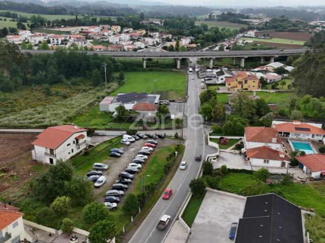 Terreno alugar em Arcozelo, Braga