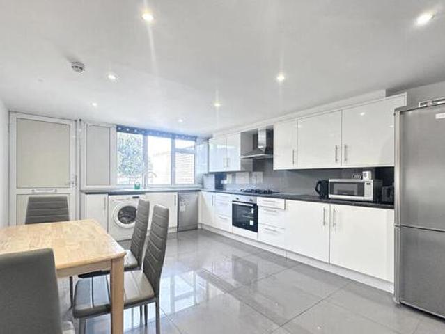 House for rent in Uxbridge, Greater London