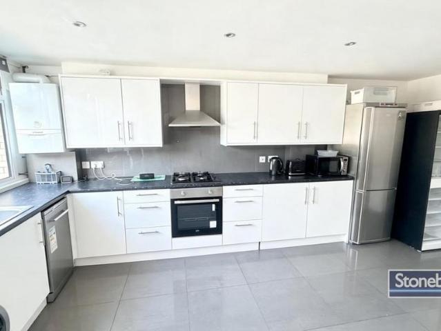 House for rent in Cowley, Greater London