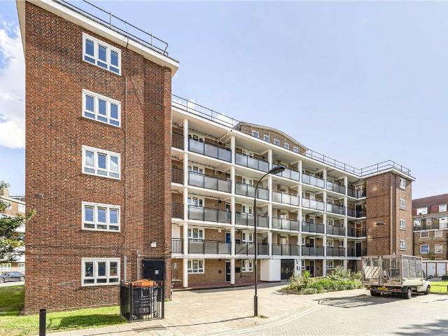 Apartment for rent in Fulham, Walham Green