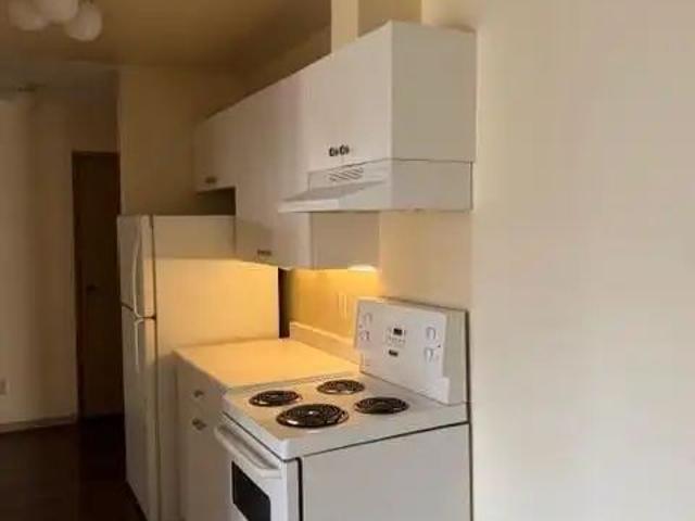 Apartment for rent in Davie Village, Vancouver