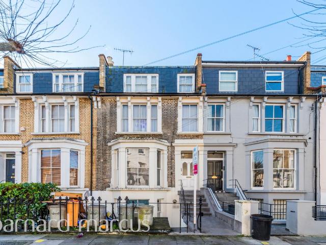 Apartment for rent in Fulham, Walham Green