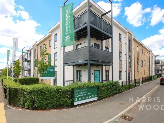 Apartment for rent in Highwoods, Fordham Heath