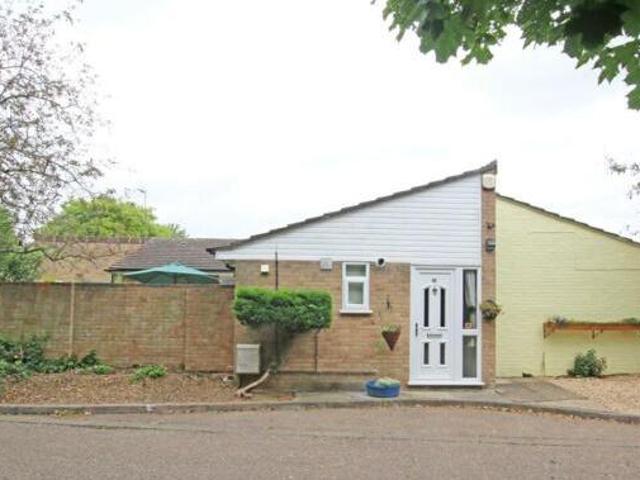 House for sale in Hampton Green, Cambridgeshire
