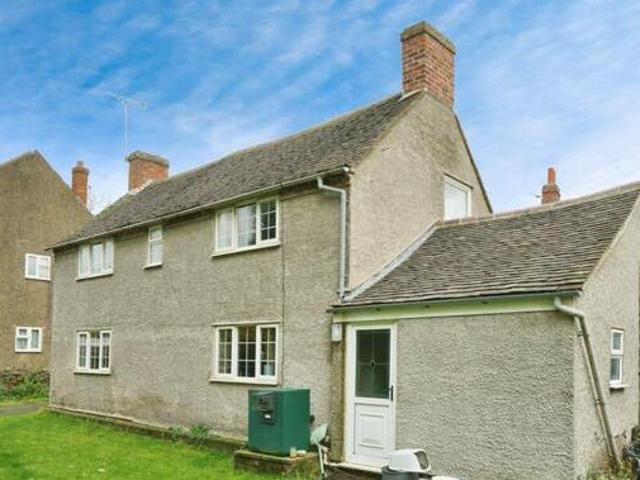 House for sale in Coalville, Leicestershire