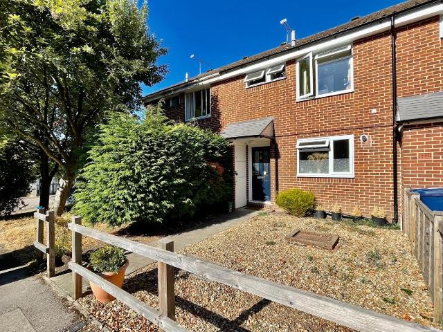 House for rent in Wrecclesham, Fole