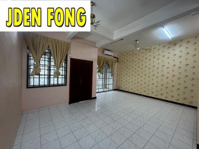 Terraced House for rent in Georgetown, Penang