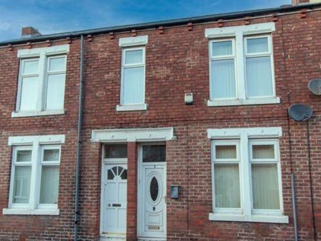 House for sale in Westoe, South Shields