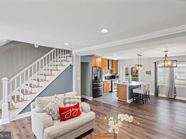 House for sale in Gibsonton, Maryland