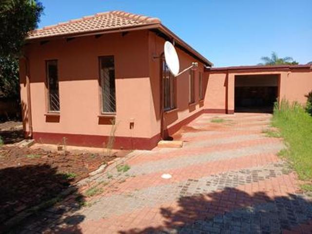 House for sale in Akasia, Gauteng