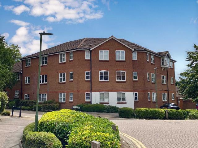 House for rent in Pouchen End, Hertfordshire