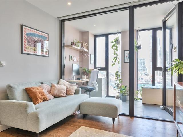 Apartment for rent in Greenwich Peninsula, Greater London