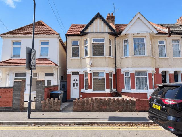 House for rent in London Borough of Brent, Greater London