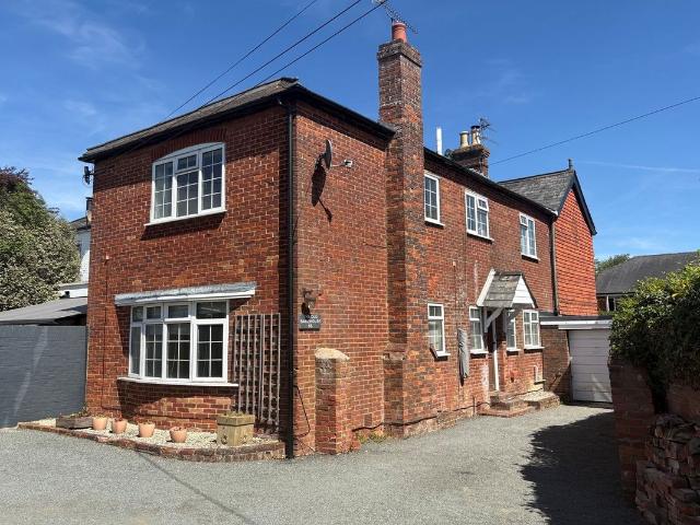 House for rent in Petersfield, Bolton Low Houses