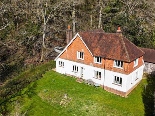 House for sale in Cranleigh, Waverley