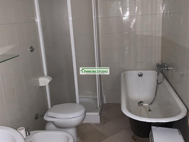 Appartamento in affitto a Puglia, Barletta-andria-trani