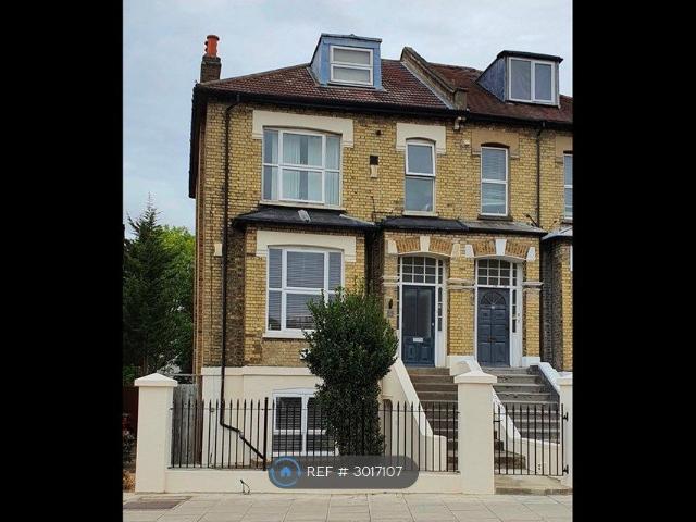 Apartment for rent in London Borough of Lewisham, Greater London