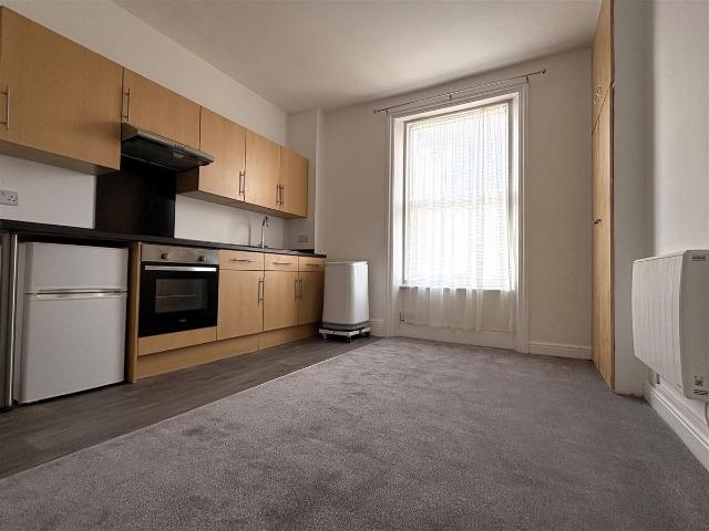 Studio for rent in Burnt Ash, Greater London