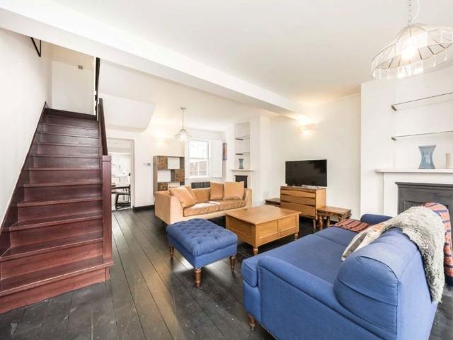House for rent in London Borough of Islington, Greater London
