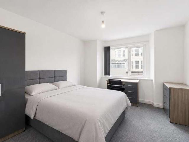 House for rent in Greenbank, Plymouth