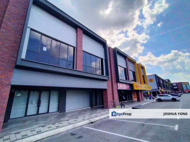 Shop for rent in Kajang, Langat