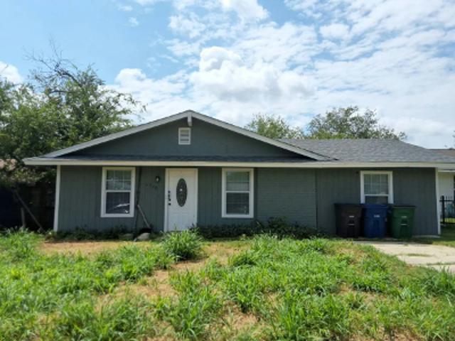 House for sale in Leesville, Texas