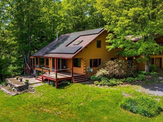 House for sale in Thetford Center, Vermont