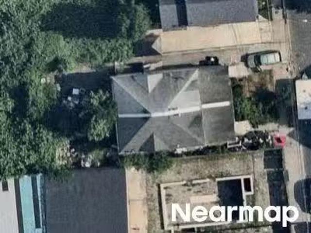 House for sale in New York, Staten Island
