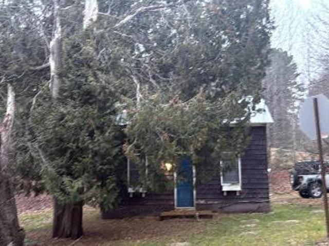 House for sale in Barkersville, Saratoga County