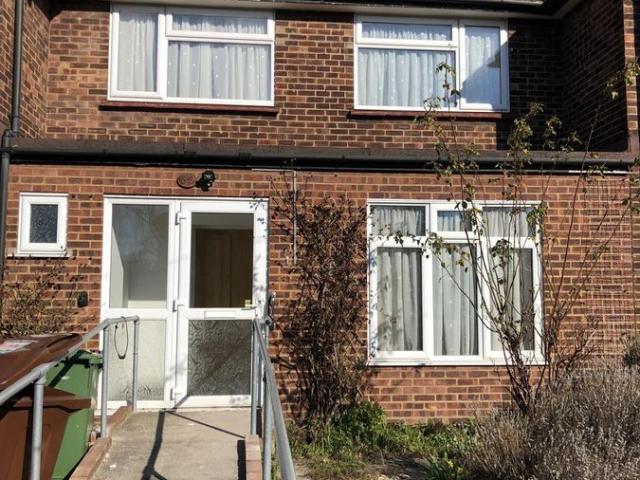 House for rent in Thames View, Greater London