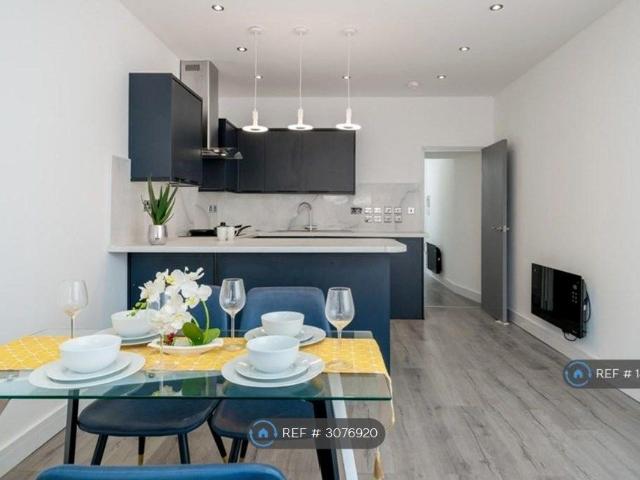 Apartment for rent in London Borough of Newham, Greater London