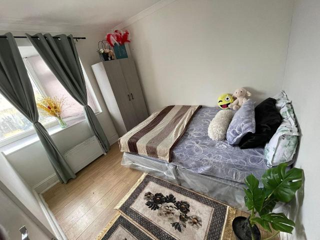 Room for rent in Greater London
