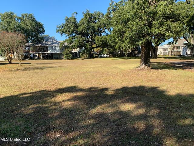 Land for sale in Pass Christian, Harrison County
