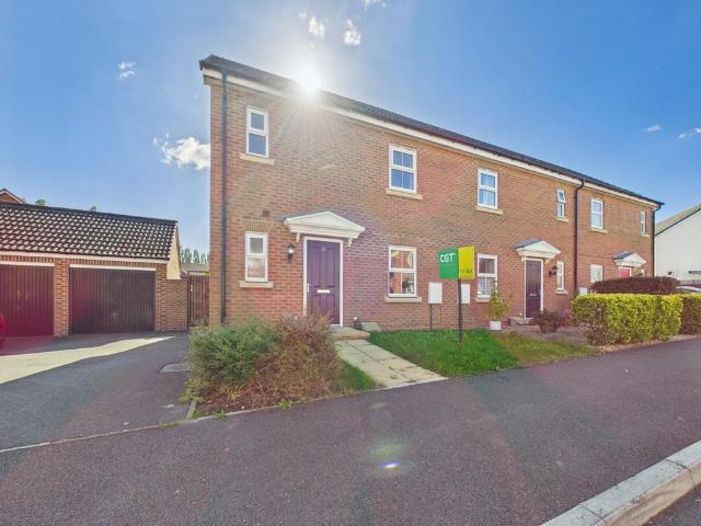 House for rent in Kingsway, Gloucester