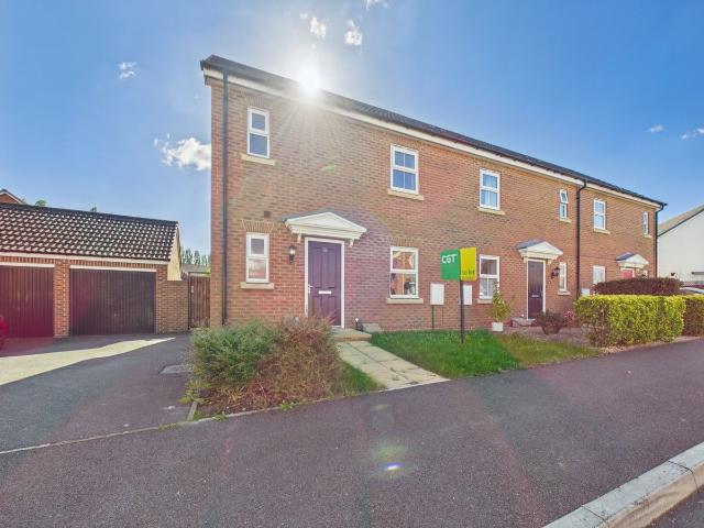 House for rent in Kingsway, Gloucester