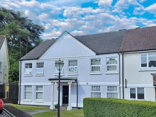 House for sale in Littlecote, West Sussex