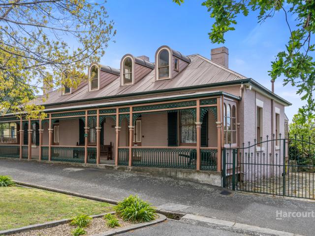 House for sale in Battery Point