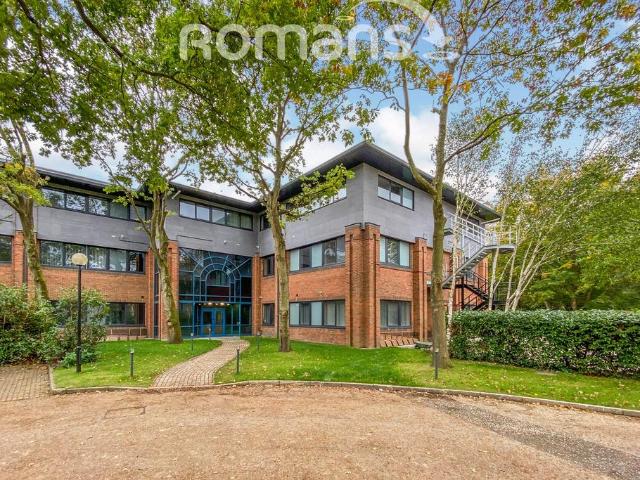 Apartment for rent in Ancells Business Park, Hart
