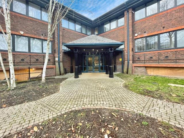 Apartment for rent in Elvetham Heath, Hart