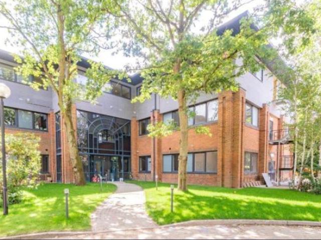 Apartment for rent in Hampton, Greater London