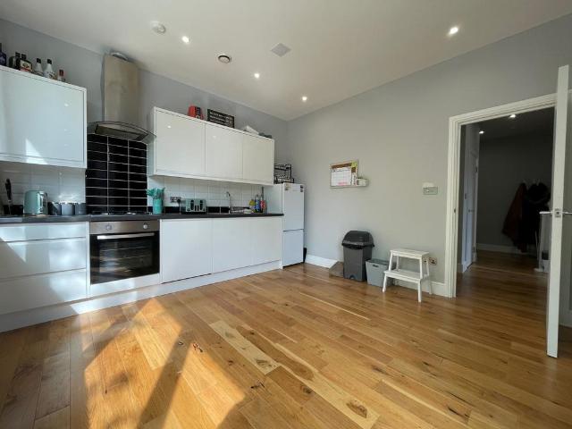 Apartment for rent in Ancells Business Park, Hart