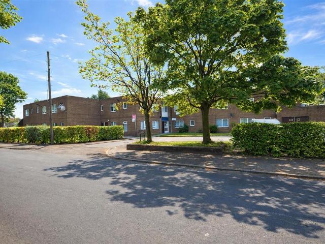 Studio for rent in South Kirkby and Moorthorpe, South Kirkby