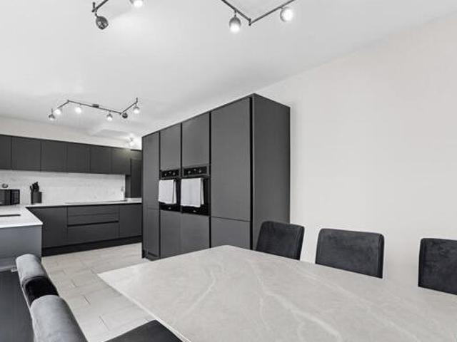 House for sale in Wilmslow Park, Wilmslow