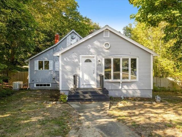 House for sale in Cataumet, Massachusetts