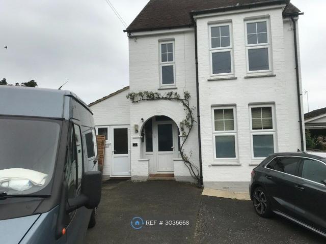 Studio for rent in Midway, Kent