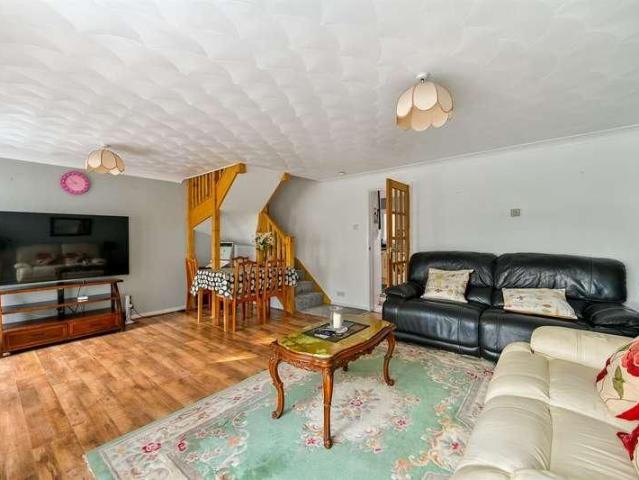 House for rent in Southcote, Reading