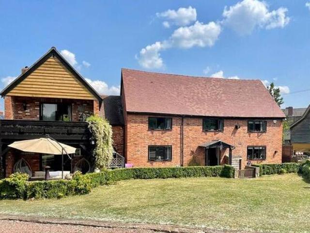 House for sale in Portfields, Lower Bullingham
