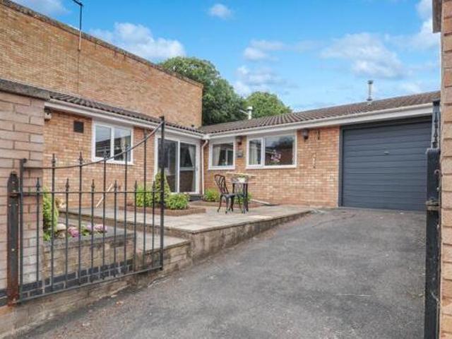 House for sale in Rockwell Green, Somerset