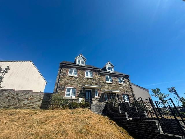 Apartment for rent in Cornwall